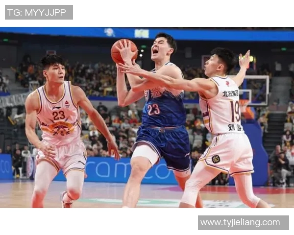 新疆队与同曦队精彩对决录像回放分析及赛后点评分享