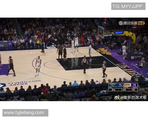 鹈鹕与湖人激战正酣360直播带你全程体验精彩瞬间